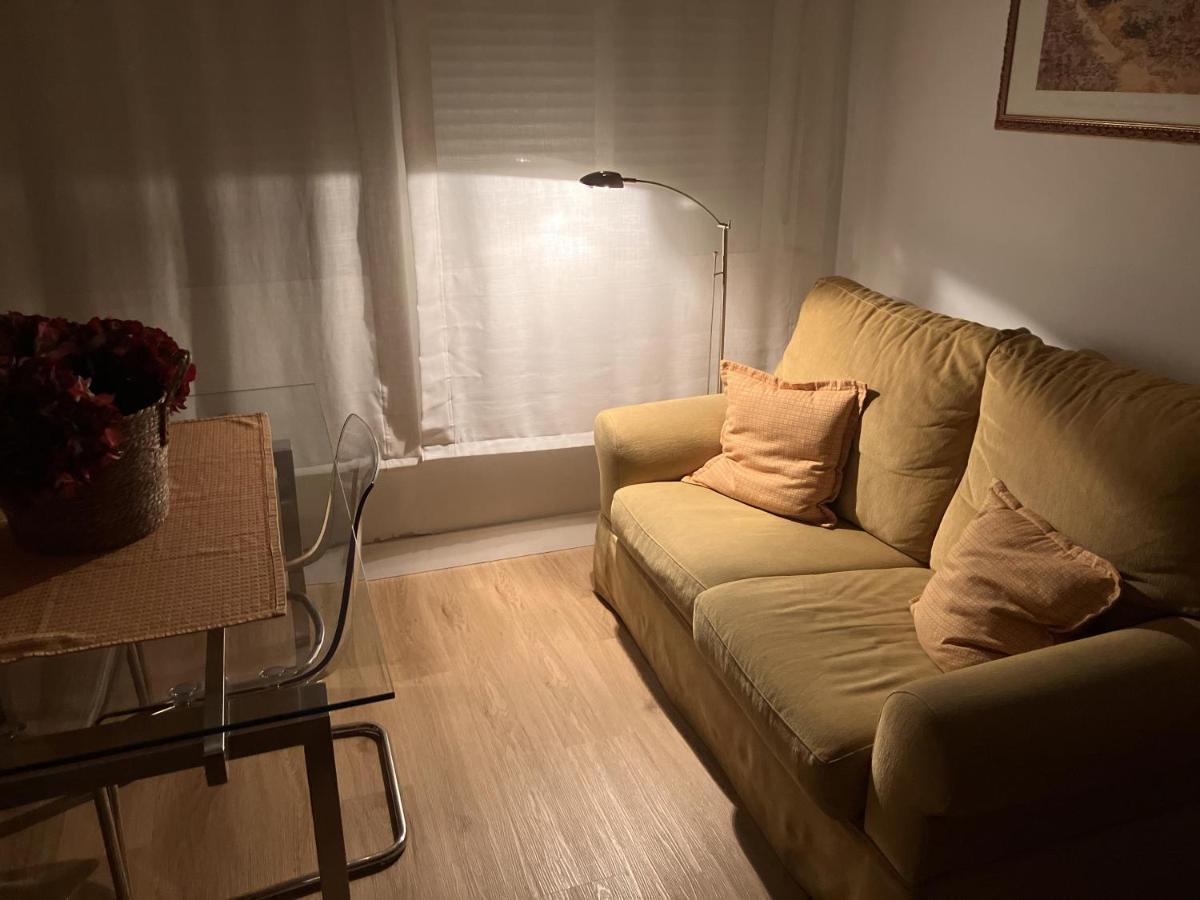 Moderno Apartamento En Casco Historico Sevilla Buitenkant foto