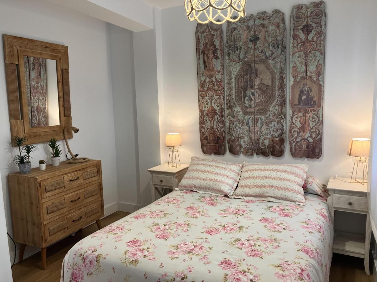 Moderno Apartamento En Casco Historico Sevilla Buitenkant foto