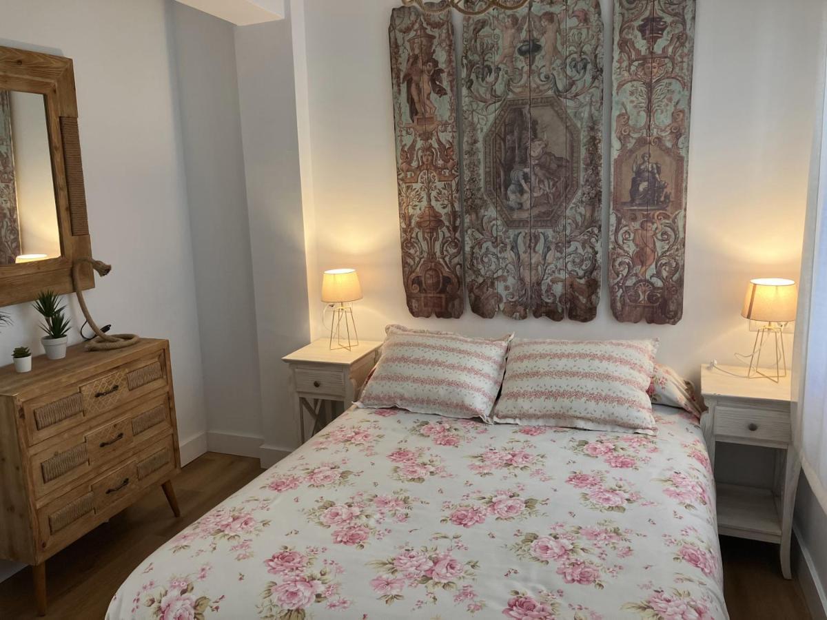 Moderno Apartamento En Casco Historico Sevilla Buitenkant foto
